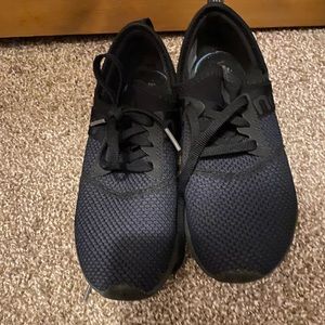 Womens New Balance Tennis Shoes